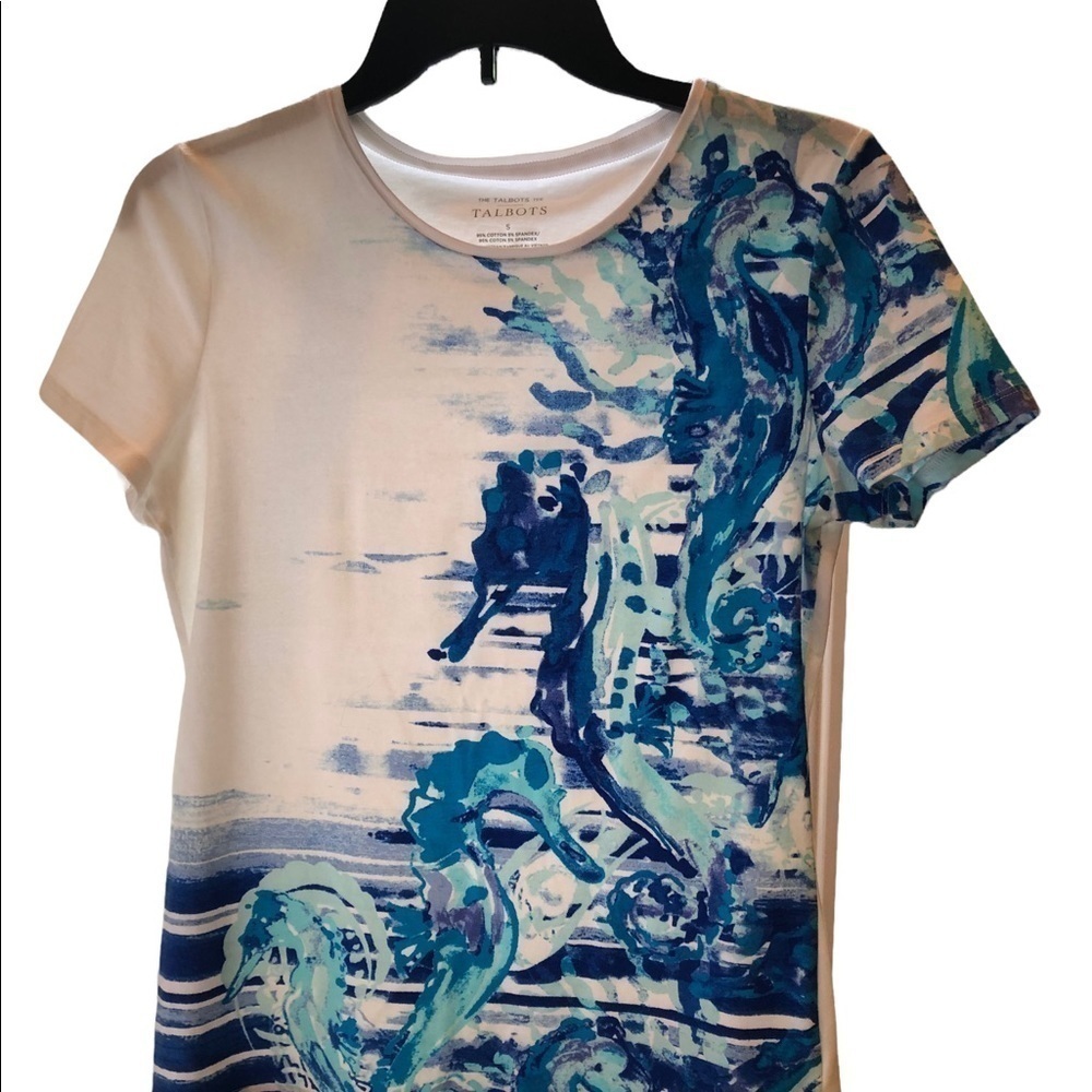 Talbots Cotton Spandex Fitted Tee Seahorse Beach White & Blues Women’s Small EUC